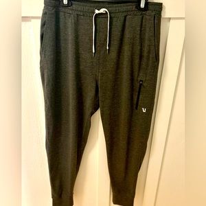 Vuori Sunday Performance Jogger- Charcoal Heather